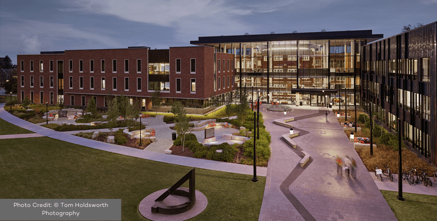 Grinnell College - Kington Plaza and Christiansen Learning Spaces