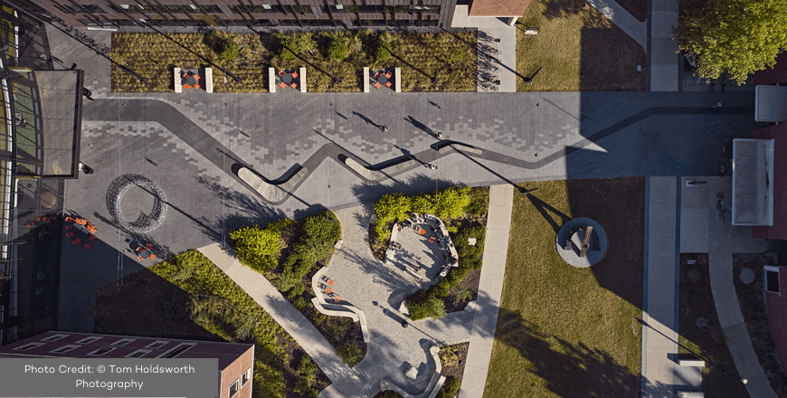 Grinnell College image - 